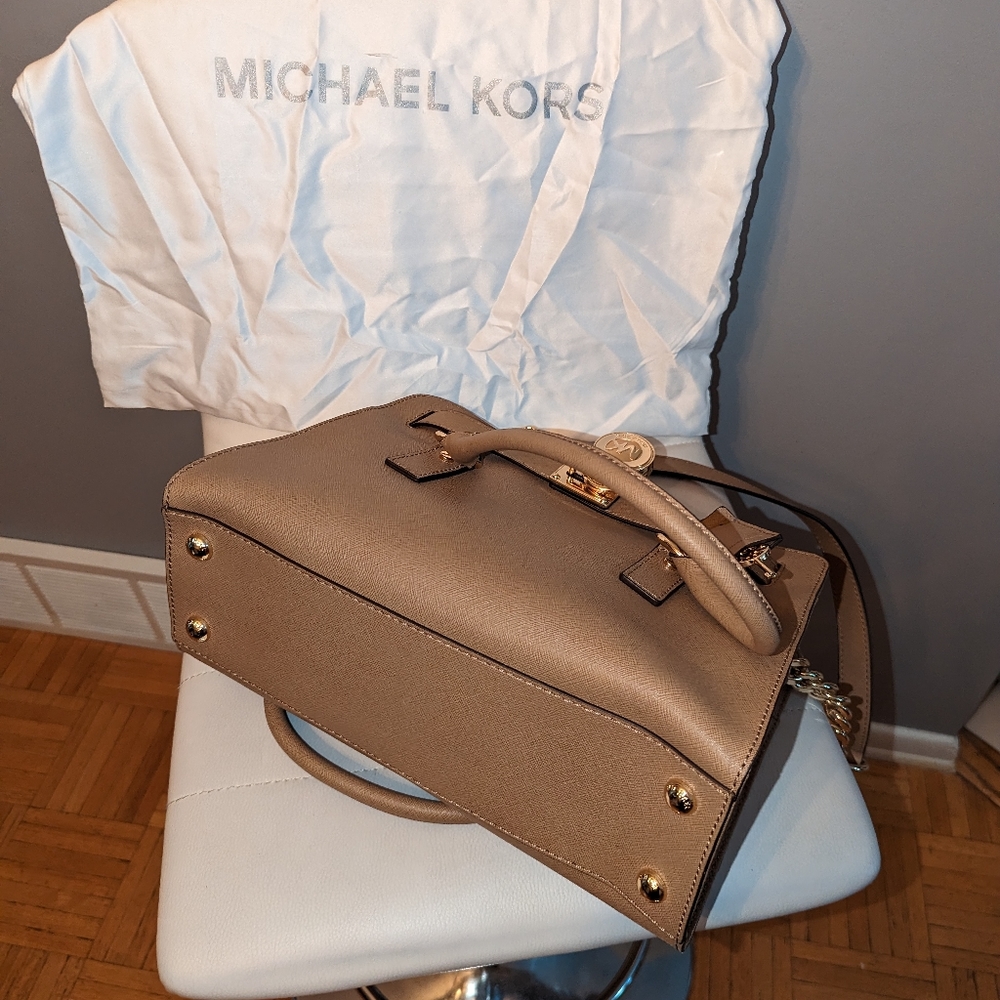 Michael Kors purse